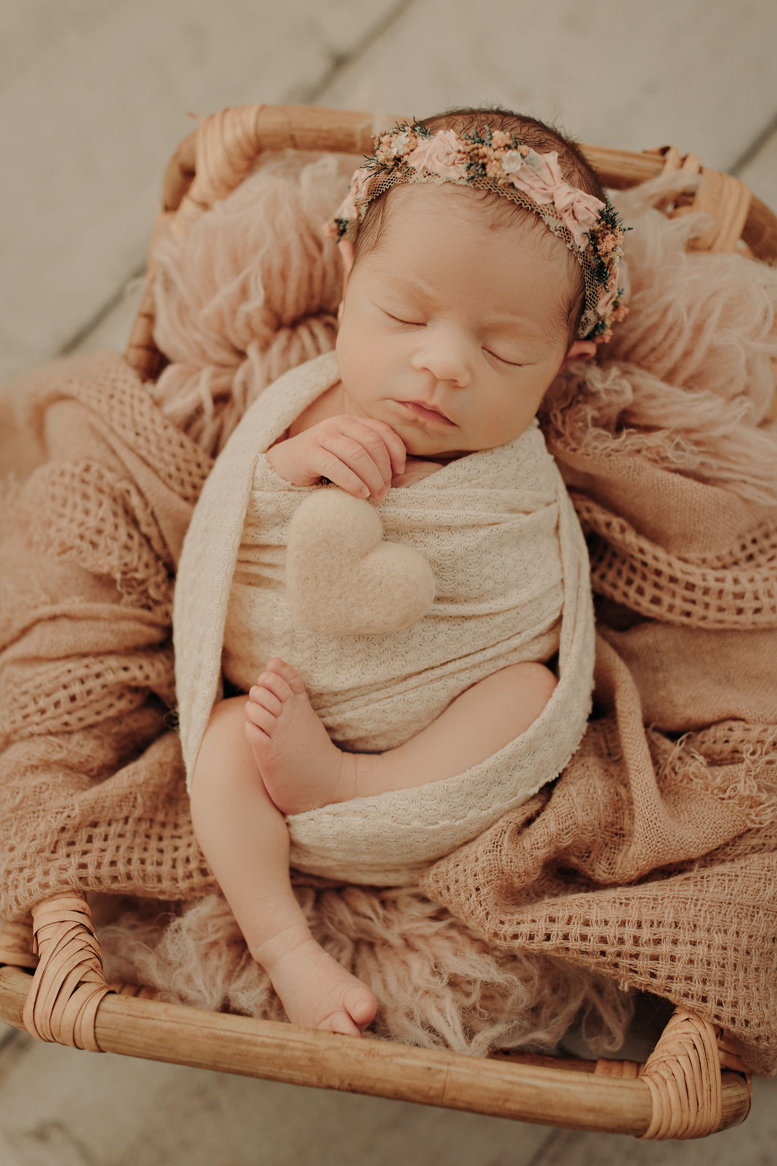 Modesto, Ripon, Oakdale Newborn Photographer